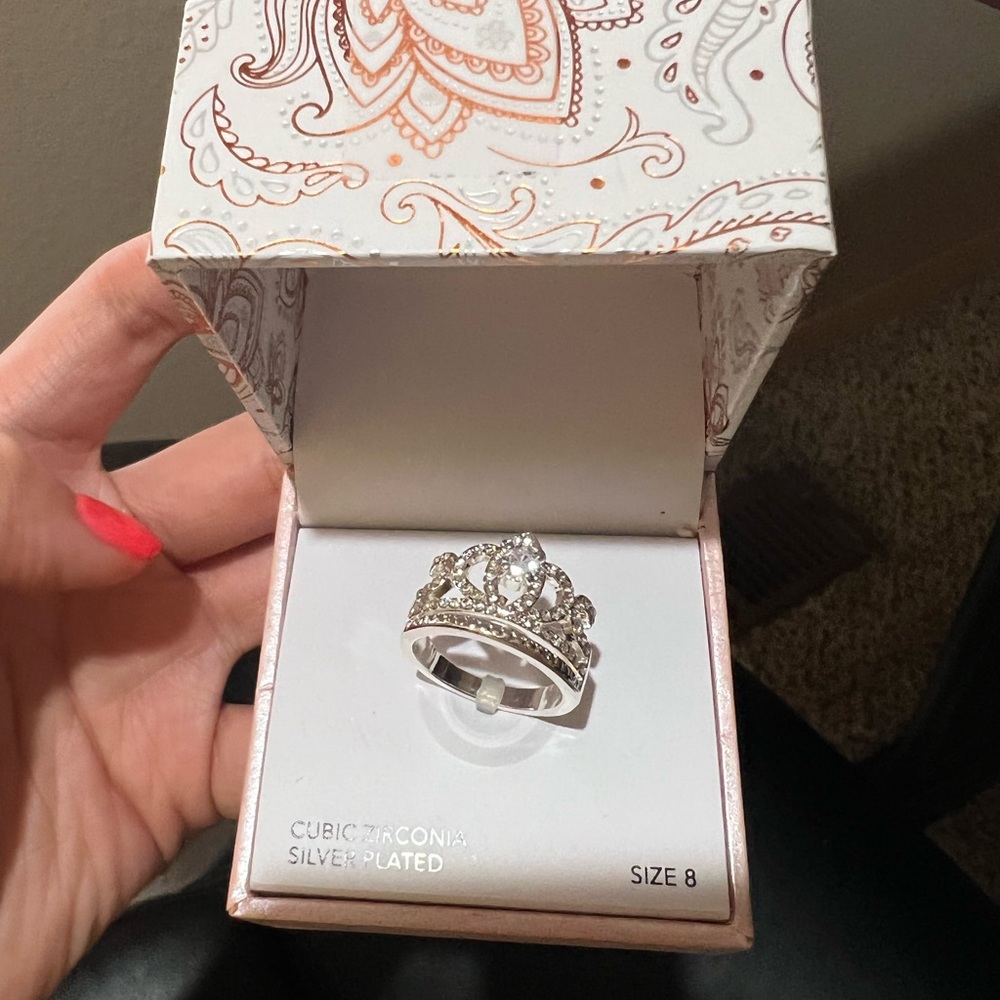 Charter Club Cubic Zirconia Silver Plated Crown ring Size 8 $30 New